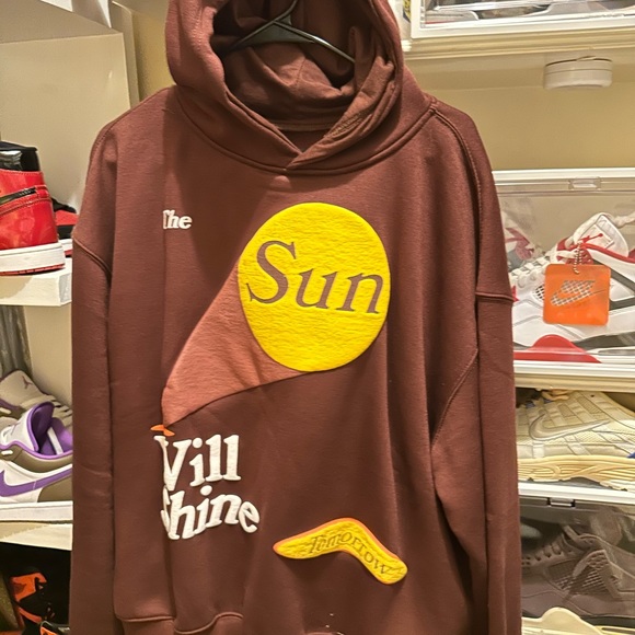 Sneaker Gallery Hoodie - Picture 1 of 2